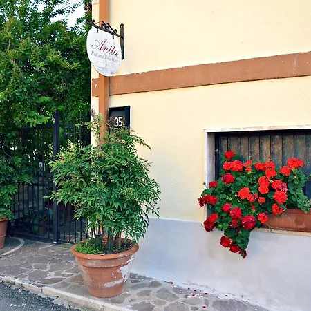 Anita Bed And Breakfast Bed & Breakfast Cave