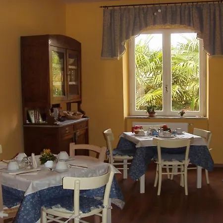 Anita Bed And Breakfast Cave